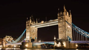 英国伦敦塔桥夜景视频素材