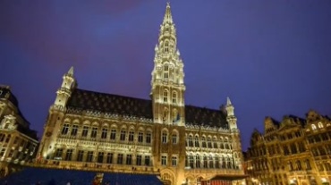 欧洲风情金色建筑延时摄影视频素材