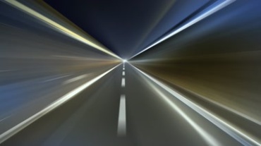 第一视角速度飞驰快速行驶极速前进穿越隧道视频素材