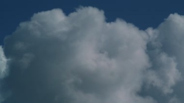 蓝天云团翻滚白云飘移视频素材