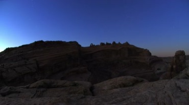石头山峡谷野外白天到黑夜变换延时摄影视频素材