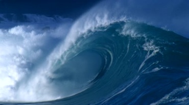 蓝色海水海浪卷起巨浪视频素材