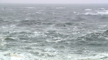波涛汹涌的大海波浪风浪视频素材