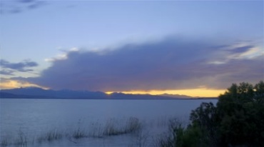 天空云彩湖泊水面风景视频素材