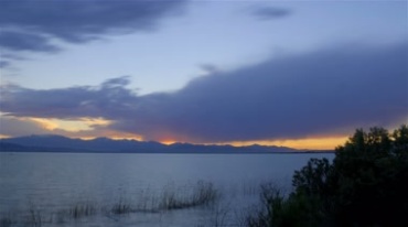 天空云彩湖泊水面风景视频素材