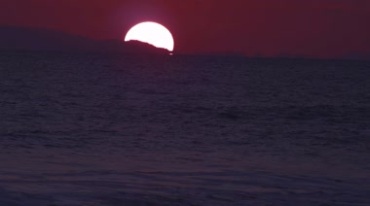 海上日落红日海边夕阳黄昏大海视频素材