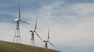 高原风机转动风能发电风电能源视频素材