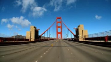 旧金山大桥上汽车行驶视频素材