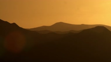 夕阳下的山峦山峰群山远景视频素材