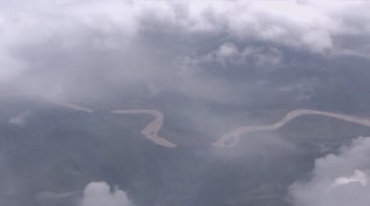 高空航拍黄河蜿蜒河道视频素材