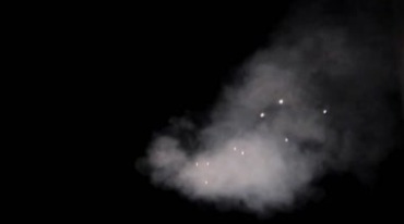 导弹火球飞过绿屏抠像影视特效视频素材