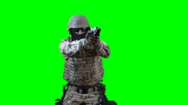 特种兵站立拔枪射击连贯动作绿屏抠像影视特效视频素材