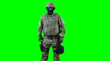 全副武装特种士兵拔枪射击绿屏抠像影视特效视频素材