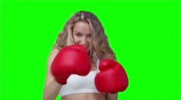 金发美女带拳套打拳绿屏抠像影视特效视频素材