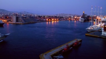 港口繁忙大船小船邮轮进出码头视频素材