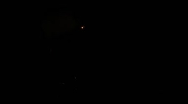 爆炸火花火星飞溅黑幕抠像特效视频素材