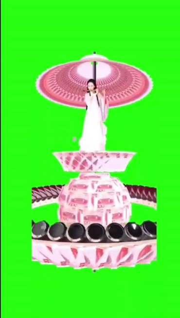 白衣少女站在钱上吹笛子绿屏特效视频素材