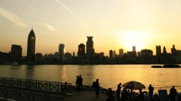 上海滨江大道晚霞夕阳美景延时摄影视频素材
