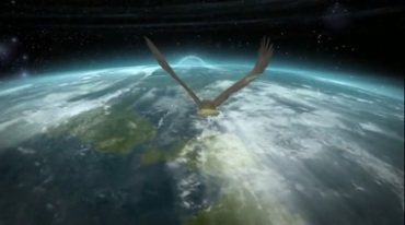 雄鹰飞出地球高清视频素材