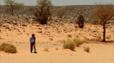 沙漠沙丘沙岭沙坡起伏荒漠实拍视频素材