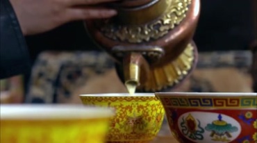 西藏民俗民风糌粑青稞酒酥油茶饮食生活实拍视频素材