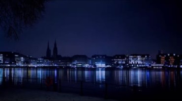 德国汉堡城市生活夜色景观延时摄影视频素材