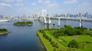 航拍日本东京湾台场大桥视频素材