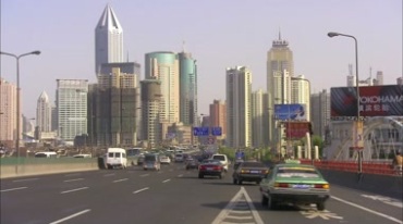 上海高架路上车流汽车行驶实拍视频素材