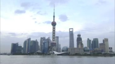 上海黄浦江东方明珠白天到黑夜延时摄影视频素材