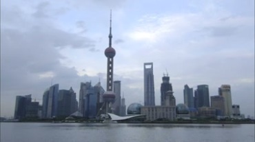 上海黄浦江东方明珠白天到黑夜延时摄影视频素材