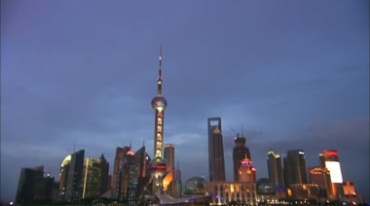 上海东方明珠塔灯光美丽夜景视频素材