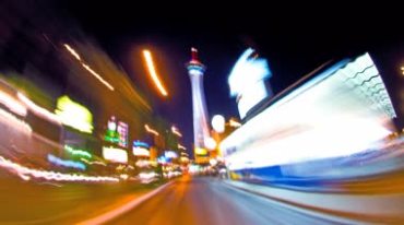 城市灯火通明的街道汽车行驶繁忙车流实拍视频素材