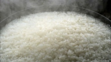 香喷喷的大白米饭实拍视频素材