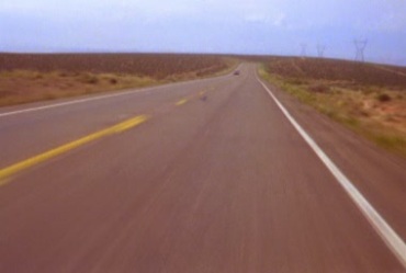 第一视角汽车公路行驶实拍视频素材