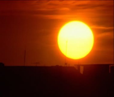 太阳落下红日落山实拍视频素材