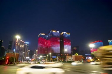 5K城市繁忙夜色亮化灯光街景超高清视频素材