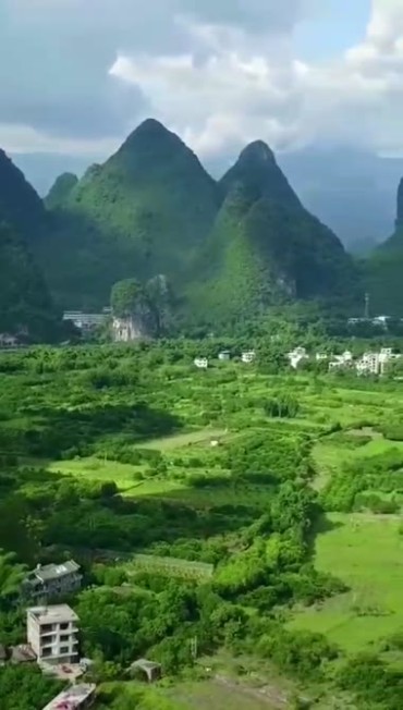 桂林山水高山绿山自然美景视频素材