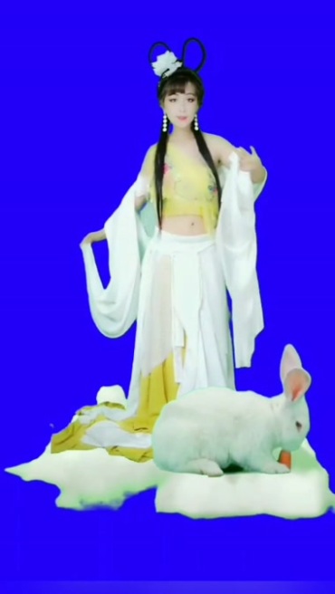白衣仙女嫦娥兔子蓝布抠像后期特效视频素材