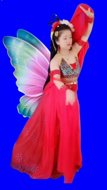 红衣女人水晶翅膀蓝布抠像后期特效视频素材