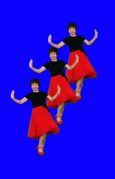 老太太广场舞跳舞蓝屏后期人物抠像视频素材