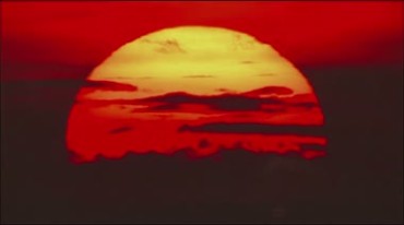 红色大太阳西下落日视频素材