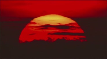 红色大太阳西下落日视频素材