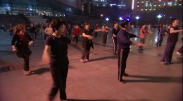 晚上广场舞蹈